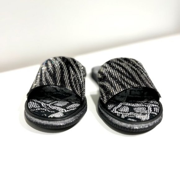 SALE: Slider black silver Zebra with bling ❤️ - Picture 3 of 8